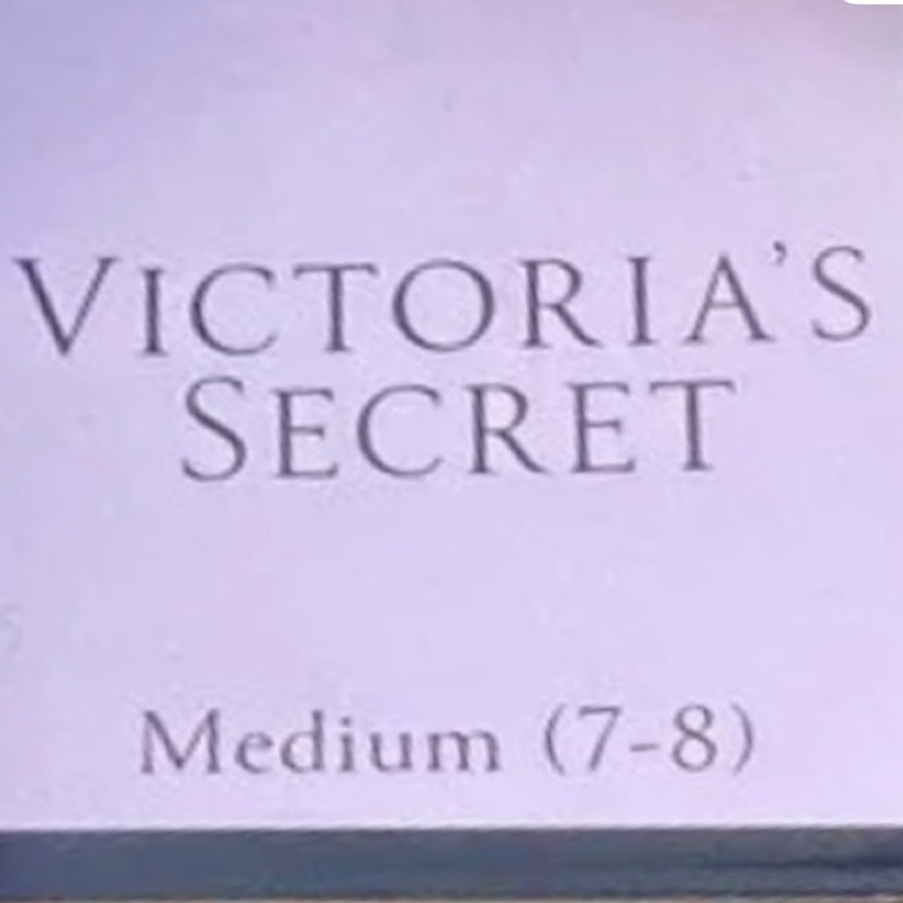 Victoria's Secret Signature Satin Slipper with Faux Fur - Picture 9 of 9